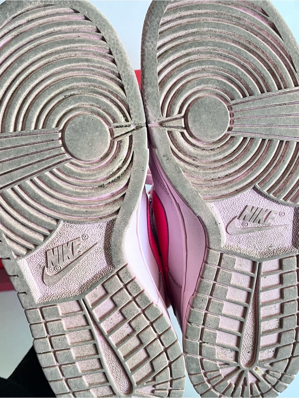 Triple Pink Nike Dunks W8 - Picture 3 of 6